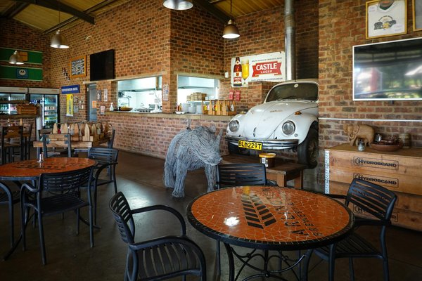Plongez dans l'univers savoureux de la salade de betteraves rôties agrémentée d'une vinaigrette à l'orange